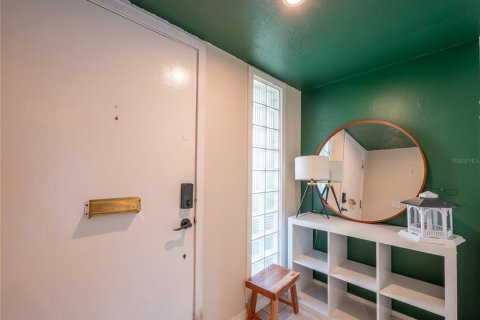 Condo in Altamonte Springs, Florida, 3 bedrooms  № 1720734 - photo 4