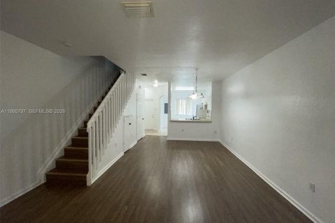 Touwnhouse à vendre à Tamarac, Floride: 2 chambres, 112.78 m2 № 2063986 - photo 22