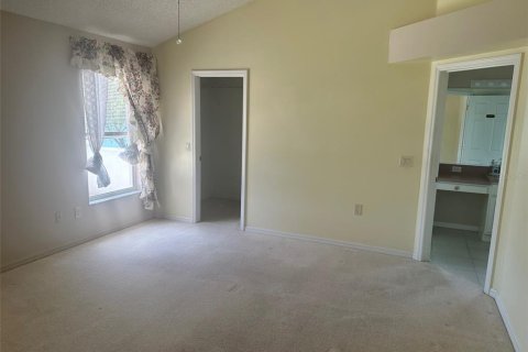 House in The Villages, Florida 3 bedrooms, 208.29 sq.m. № 1777848 - photo 13