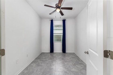 House in Winter Haven, Florida 4 bedrooms, 194.44 sq.m. № 1846648 - photo 22