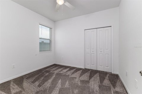 House in Winter Haven, Florida 4 bedrooms, 194.44 sq.m. № 1846648 - photo 17