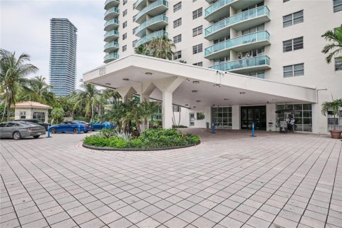 Condo à Sunny Isles Beach, Floride, 1 chambre № 2169793
