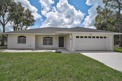 House in North Port, Florida 3 bedrooms, 132.2 sq.m. № 1792744 - photo 3