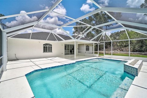 House in North Port, Florida 3 bedrooms, 132.2 sq.m. № 1792744 - photo 30