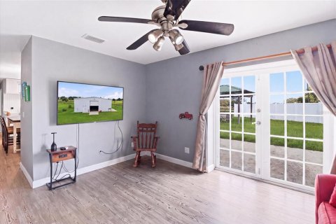 Condo in Anthony, Florida, 1 bedroom  № 2379502 - photo 18