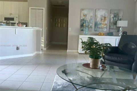 Casa en venta en Port St. Lucie, Florida, 3 dormitorios, 154.5 m2 № 1992209 - foto 22