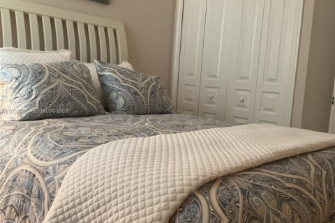 Casa en venta en Port St. Lucie, Florida, 3 dormitorios, 154.5 m2 № 1992209 - foto 26