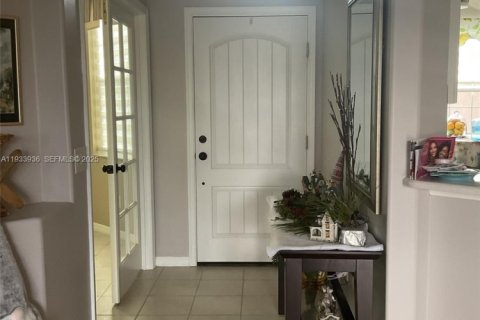 Casa en venta en Port St. Lucie, Florida, 3 dormitorios, 154.5 m2 № 1992209 - foto 5