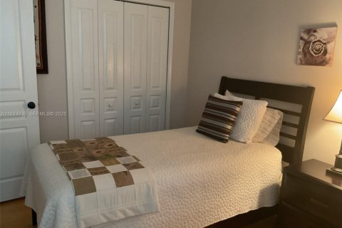 Casa en venta en Port St. Lucie, Florida, 3 dormitorios, 154.5 m2 № 1992209 - foto 24