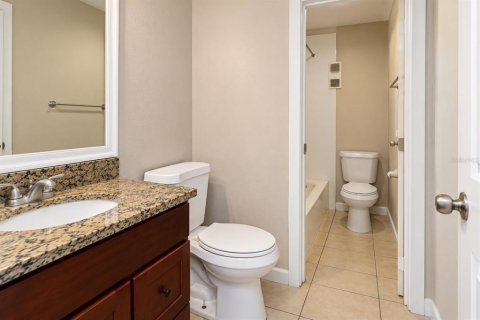 Appartement à louer à Tampa, Floride: 2 chambres, 100.8 m2 № 2413471 - photo 8