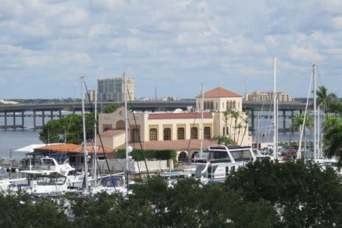 Copropriété à louer à Bradenton, Floride: 2 chambres, 118.91 m2 № 2106278 - photo 23