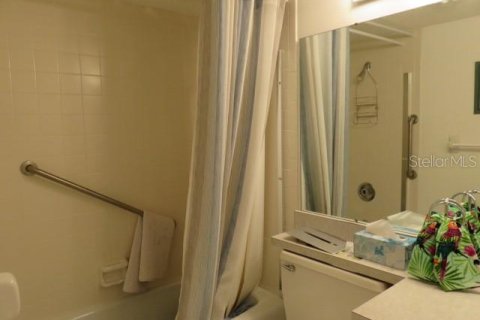 Copropriété à louer à Bradenton, Floride: 2 chambres, 118.91 m2 № 2106278 - photo 18