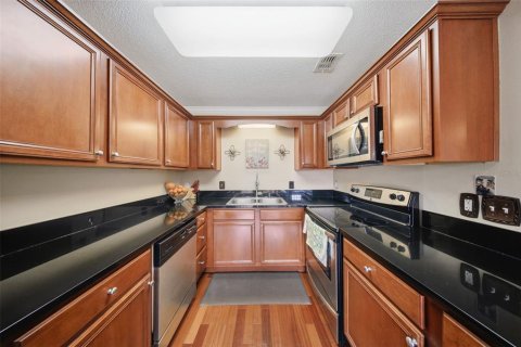 Copropriété à vendre à Orlando, Floride: 2 chambres, 80.82 m2 № 2258275 - photo 9