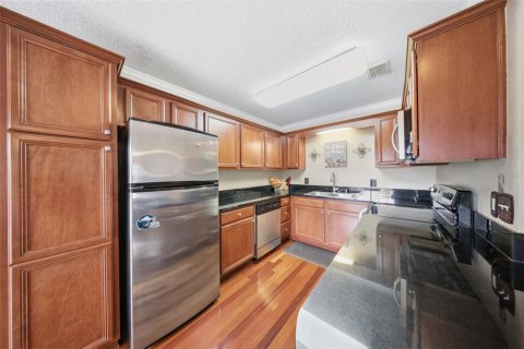 Copropriété à vendre à Orlando, Floride: 2 chambres, 80.82 m2 № 2258275 - photo 10
