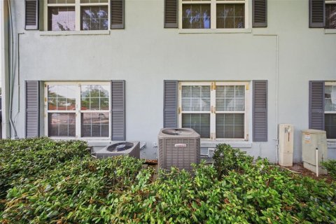 Copropriété à vendre à Orlando, Floride: 2 chambres, 80.82 m2 № 2258275 - photo 20