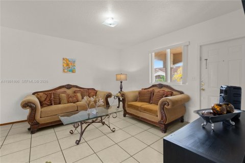 Купить кондоминиум в Хайалиа, Флорида 5 комнат, 95.69м2, № 2056646 - фото 6