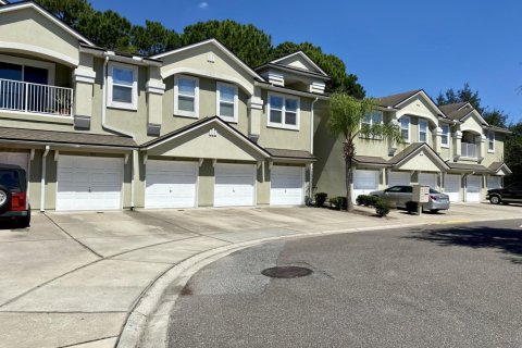 Villa ou maison à louer à Jacksonville, Floride: 3 chambres, 119.29 m2 № 868044 - photo 1
