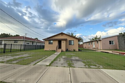 Commercial property in Miami, Florida 115.94 sq.m. № 1628069 - photo 18