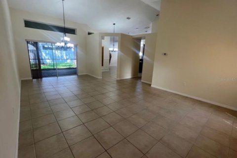 Villa ou maison à louer à Wesley Chapel, Floride: 3 chambres, 178.74 m2 № 2388129 - photo 3