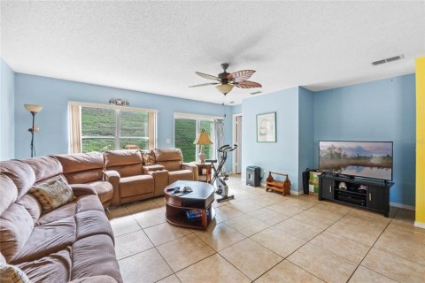 Casa en venta en Clermont, Florida, 4 dormitorios, 177.26 m2 № 1567852 - foto 4