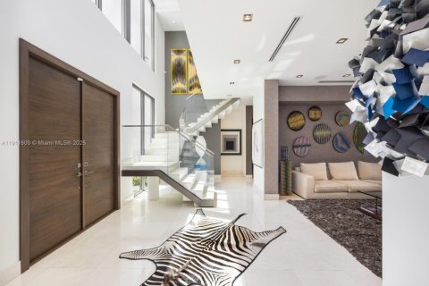 Купить виллу или дом в Корал-Гейблс, Флорида 6 спален, 504.83м2, № 1968093 - фото 5