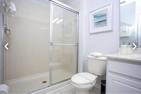 Touwnhouse à vendre à Kissimmee, Floride: 4 chambres, 151.99 m2 № 2295299 - photo 16
