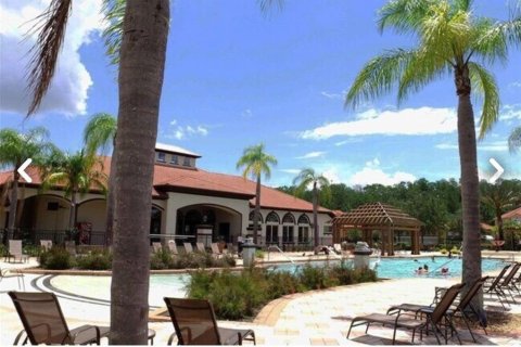 Touwnhouse à vendre à Kissimmee, Floride: 4 chambres, 151.99 m2 № 2295299 - photo 20