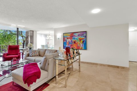 Купить кондоминиум в Бока-Ратон, Флорида 6 комнат, 119.29м2, № 2261947 - фото 3