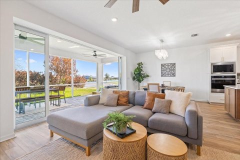 Villa ou maison à vendre à Vero Beach, Floride: 5 chambres, 272.2 m2 № 2265784 - photo 3