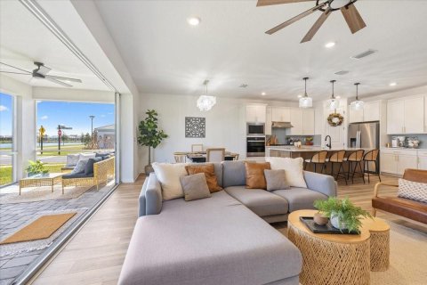 Villa ou maison à vendre à Vero Beach, Floride: 5 chambres, 272.2 m2 № 2265784 - photo 5