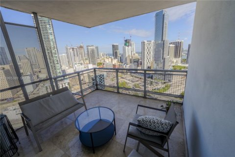 Condo in Miami, Florida, 2 bedrooms  № 2028933 - photo 3