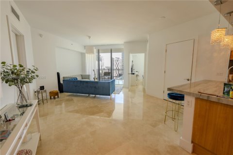 Condo in Miami, Florida, 2 bedrooms  № 2028933 - photo 4
