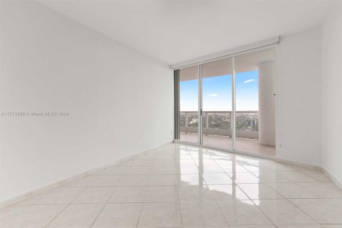 Copropriété à vendre à Miami, Floride: 2 chambres, 192.31 m2 № 1465135 - photo 29