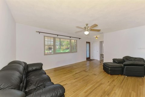 House in Bradenton, Florida 3 bedrooms, 164.62 sq.m. № 1857859 - photo 5