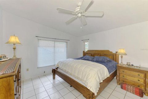House in Bradenton, Florida 3 bedrooms, 164.62 sq.m. № 1857859 - photo 24