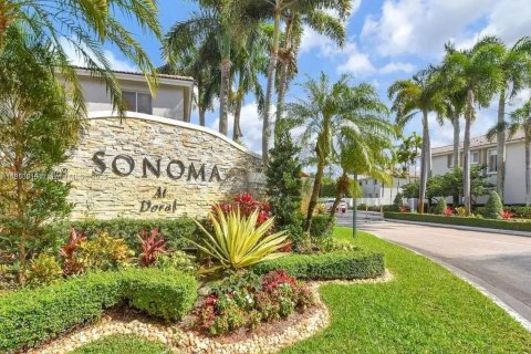Touwnhouse à vendre à Doral, Floride: 4 chambres, 166.11 m2 № 1857013 - photo 5
