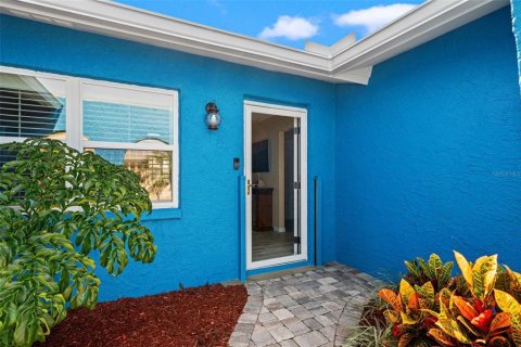 Villa ou maison à vendre à Hernando Beach, Floride: 3 chambres, 145.02 m2 № 2320955 - photo 4