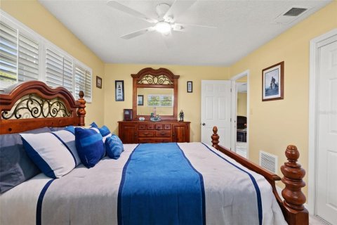 Villa ou maison à vendre à Hernando Beach, Floride: 3 chambres, 145.02 m2 № 2320955 - photo 25