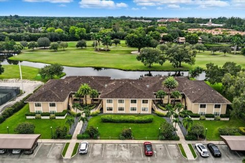 Condominio en venta en Plantation, Florida, 4 dormitorios, 240.9 m2 № 1941189 - foto 4