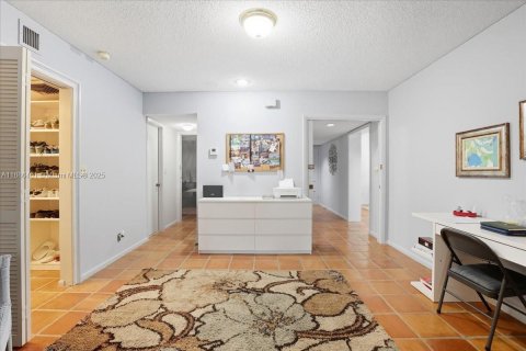 Condominio en venta en Plantation, Florida, 4 dormitorios, 240.9 m2 № 1941189 - foto 30