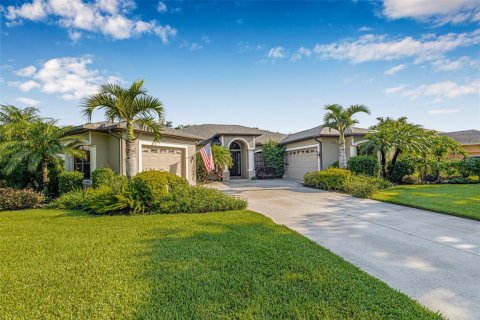 Villa ou maison à vendre à Parrish, Floride: 4 chambres, 260.31 m2 № 2125991 - photo 4