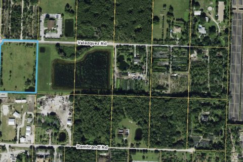 Commercial property in Loxahatchee Groves, Florida № 2175311