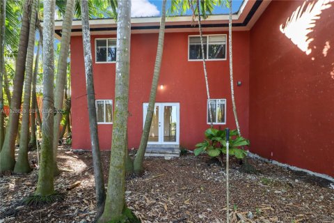 Townhouse in Palmetto Bay, Florida 3 bedrooms, 210.14 sq.m. № 1987173 - photo 2