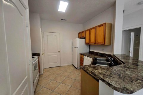Adosado en alquiler en Tampa, Florida, 2 dormitorios, 109.16 m2 № 1812659 - foto 5