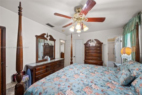 Villa ou maison à vendre à Miami, Floride: 3 chambres, 203.73 m2 № 1956712 - photo 21