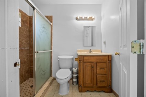 Villa ou maison à vendre à Miami, Floride: 3 chambres, 203.73 m2 № 1956712 - photo 16