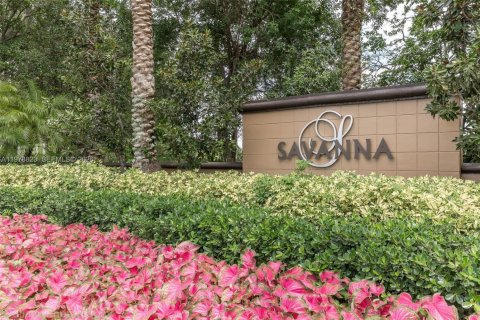 Дом в Уэстон, Флорида 5 спален, 248.23м2 № 2043402