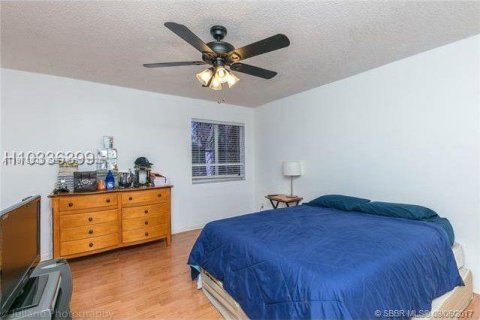 Купить виллу или дом в Уэстон, Флорида 5 спален, 248.23м2, № 2043402 - фото 22