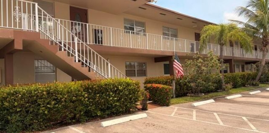 Condominio en Margate, Florida, 2 dormitorios № 2250150