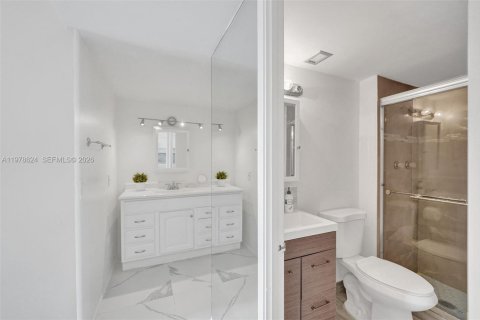 Copropriété à louer à Miami, Floride: 1 chambre, 79.99 m2 № 2048793 - photo 16